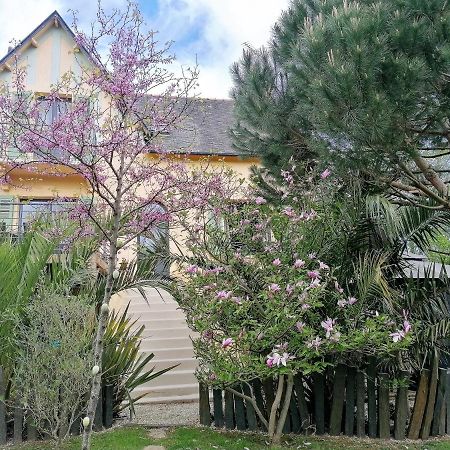 Guest House Dans Jardin Exotique Proche D'Une Voie Verte Морле Экстерьер фото