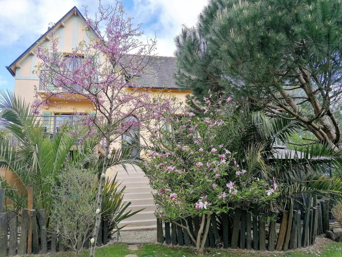Guest House Dans Jardin Exotique Proche D'Une Voie Verte Морле Экстерьер фото